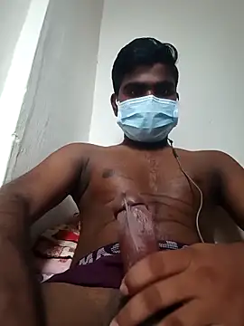 Snapshot of PlushOrnament93 chatting on October 2025 03:29:02 AM PlushOrnament93 online show from October 2025 03:29:02 AM