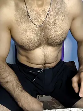 yazin199 online show from September 2025 09:04:01 PM