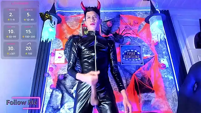 Leonardo-bigcock online show from November 2025 03:24:02 AM