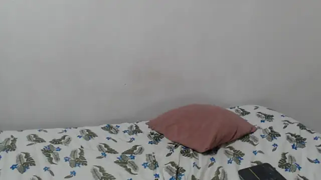 alice julls online show from October 2025 08:41:01 AM