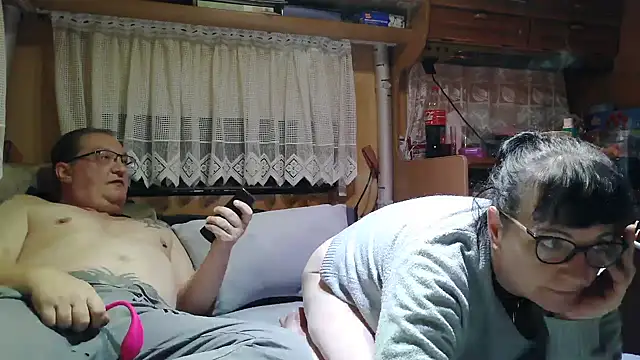 honey47 online show from November 2025 05:19:02 PM