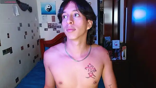 Snapshot of DannyPhantom555 chatting on February 2026 07:46:01 PM DannyPhantom555 online show from February 2026 07:46:01 PM