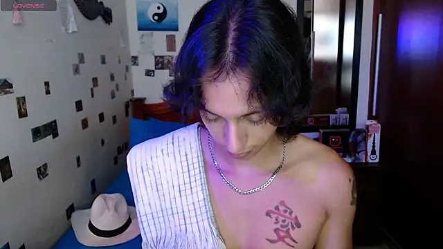 DannyPhantom555 online show from March 2026 07:03:02 PM