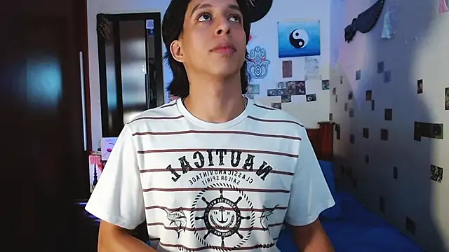 DannyPhantom555 online show from April 2026 07:07:02 PM