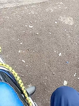 danny d 01 online show from September 2025 10:33:01 AM