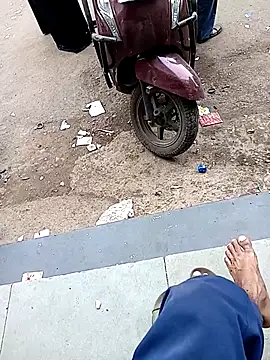 danny d 01 online show from December 2025 11:16:01 AM