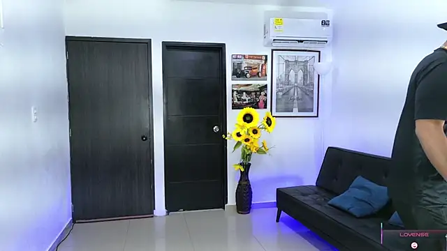 Playhardsex  online show from April 2026 11:20:02 PM