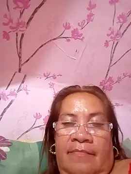 Snapshot of vickyhot1966 chatting on October 2025 01:43:01 PM vickyhot1966 online show from October 2025 01:43:01 PM