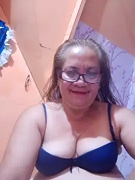 vickyhot1966 online show from June 2026 07:57:01 PM