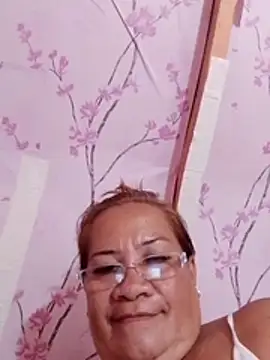 Snapshot of vickyhot1966 chatting on November 2025 06:24:02 AM vickyhot1966 online show from November 2025 06:24:02 AM