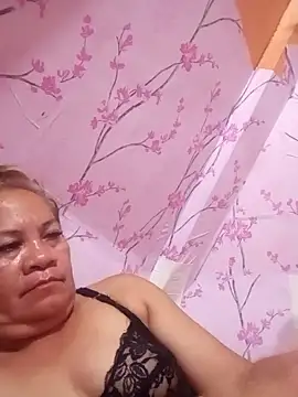 Snapshot of vickyhot1966 chatting on November 2025 08:35:02 PM vickyhot1966 online show from November 2025 08:35:02 PM