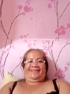 Snapshot of vickyhot1966 chatting on November 2025 01:15:02 PM vickyhot1966 online show from November 2025 01:15:02 PM