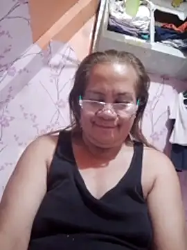 vickyhot1966 online show from March 2026 07:39:01 PM