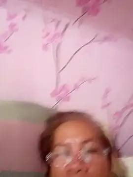 Snapshot of vickyhot1966 chatting on November 2025 10:59:01 AM vickyhot1966 online show from November 2025 10:59:01 AM