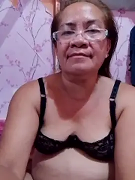 vickyhot1966 online show from February 2026 06:48:02 AM