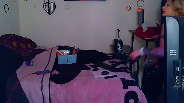 Sierra Sparks online show from October 2025 02:13:02 AM