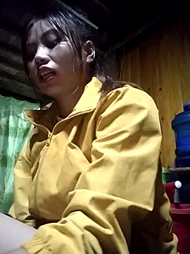 Dung-Thao19 online show from October 2025 11:25:01 PM