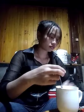 Dung-Thao19 online show from October 2025 09:11:01 AM