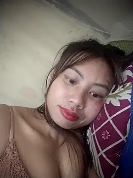Dung-Thao19 online show from October 2025 10:32:02 PM