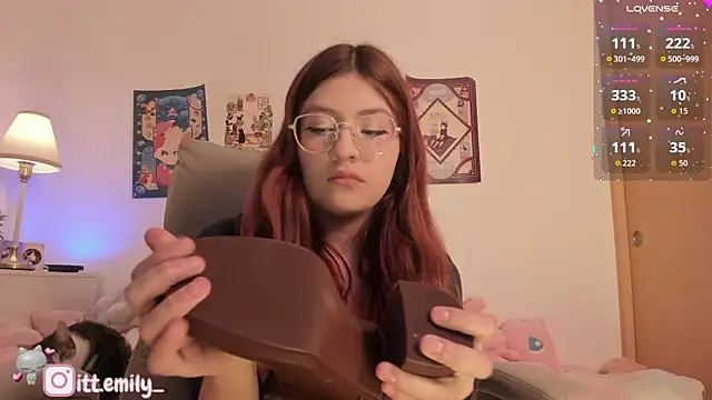 emily uwu0 online show from February 2026 01:37:02 AM