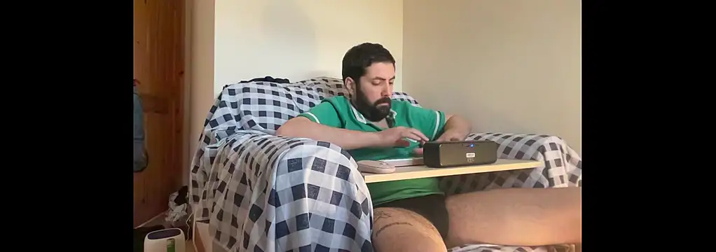 Big Bi Cub online show from November 2025 11:47:02 AM