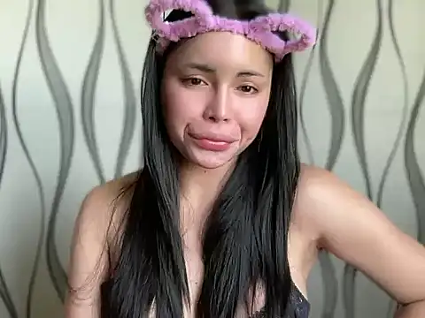 lovekatexx online show from April 2026 04:51:01 AM