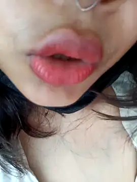 Hott Muskan online show from April 2026 09:56:01 AM