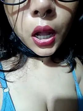 Hott Muskan online show from April 2026 06:50:01 PM