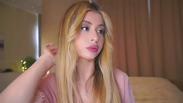 GeorginaHarn online show from April 2026 08:04:01 AM