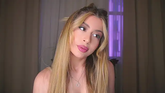 GeorginaHarn online show from April 2026 10:00:01 AM