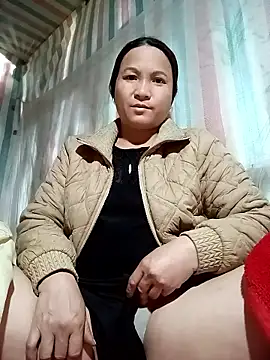 Love-Mama33 online show from January 2026 02:07:01 AM