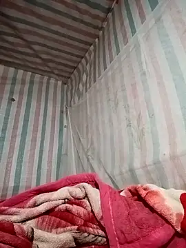 Love-Mama33 online show from November 2025 10:54:01 PM