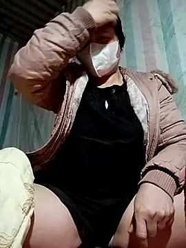 Love-Mama33 online show from January 2026 01:06:02 PM