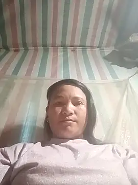 Love-Mama33 online show from October 2025 12:09:01 AM