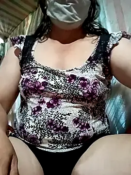 Love-Mama33 online show from March 2026 02:37:01 AM