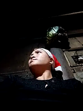 Love-Mama33 online show from November 2025 12:43:02 PM