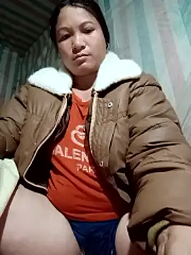 Love-Mama33 online show from February 2026 11:34:02 PM