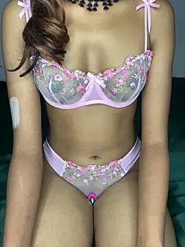 Snapshot of Dora__baby chatting on June 2026 09:25:01 PM Dora baby online show from June 2026 09:25:01 PM