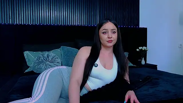 wickeddenise online show from April 2026 11:12:02 AM