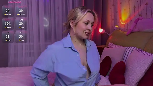 Estella Elwood online show from February 2026 01:44:01 PM