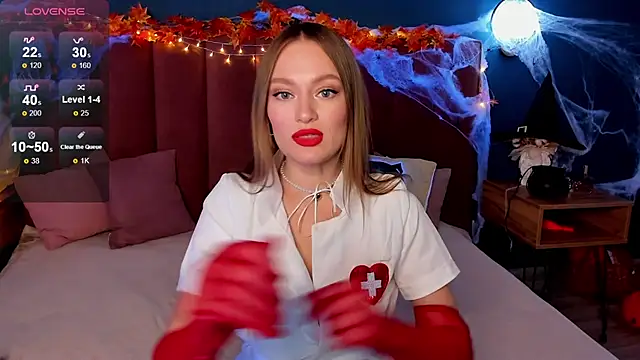 EvelynPoole online show from November 2025 01:34:01 AM