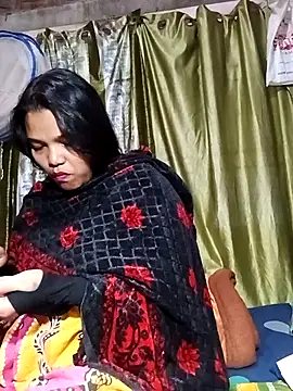 Snapshot of BOBITA_1 chatting on December 2025 04:06:02 AM BOBITA 1 online show from December 2025 04:06:02 AM