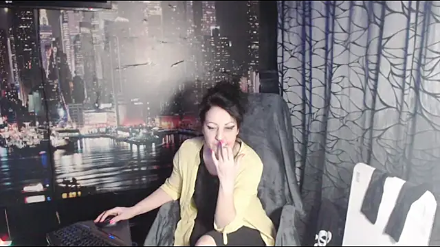 Snapshot of AMOURSWEET2025 chatting on February 2026 05:15:02 PM AMOURSWEET2025 online show from February 2026 05:15:02 PM