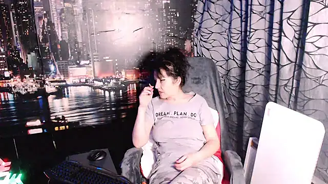 Snapshot of AMOURSWEET2025 chatting on January 2026 03:27:02 PM AMOURSWEET2025 online show from January 2026 03:27:02 PM