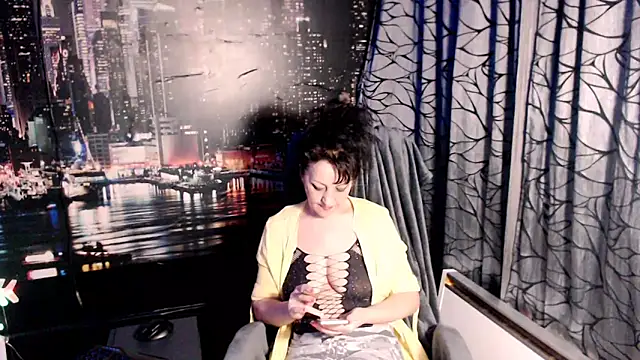 Snapshot of AMOURSWEET2025 chatting on January 2026 03:49:01 PM AMOURSWEET2025 online show from January 2026 03:49:01 PM