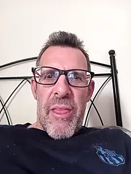 gigolobcn online show from April 2026 04:32:02 PM