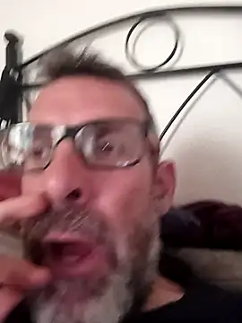 gigolobcn online show from April 2026 03:52:02 PM