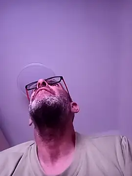 gigolobcn online show from March 2026 10:00:02 PM