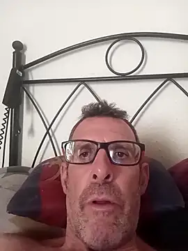 gigolobcn online show from April 2026 01:37:01 PM