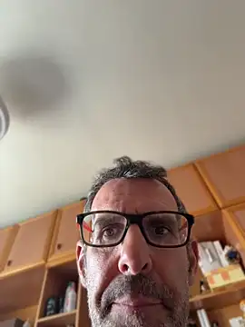 gigolobcn online show from May 2026 03:06:01 PM